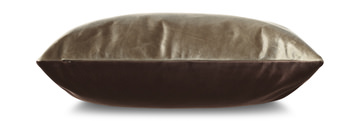 Tudor Decorative Pillow 21′