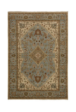 Hand Knotted 6′0″ x 8′10″ Area Rug